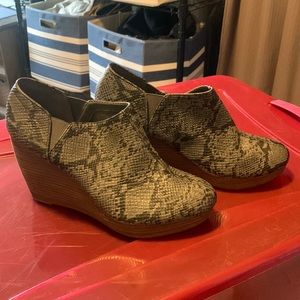 Dr. Scholl’s Women’s Harlow Ankle Boot 9M